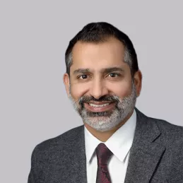 headshot of  Mohit Narang